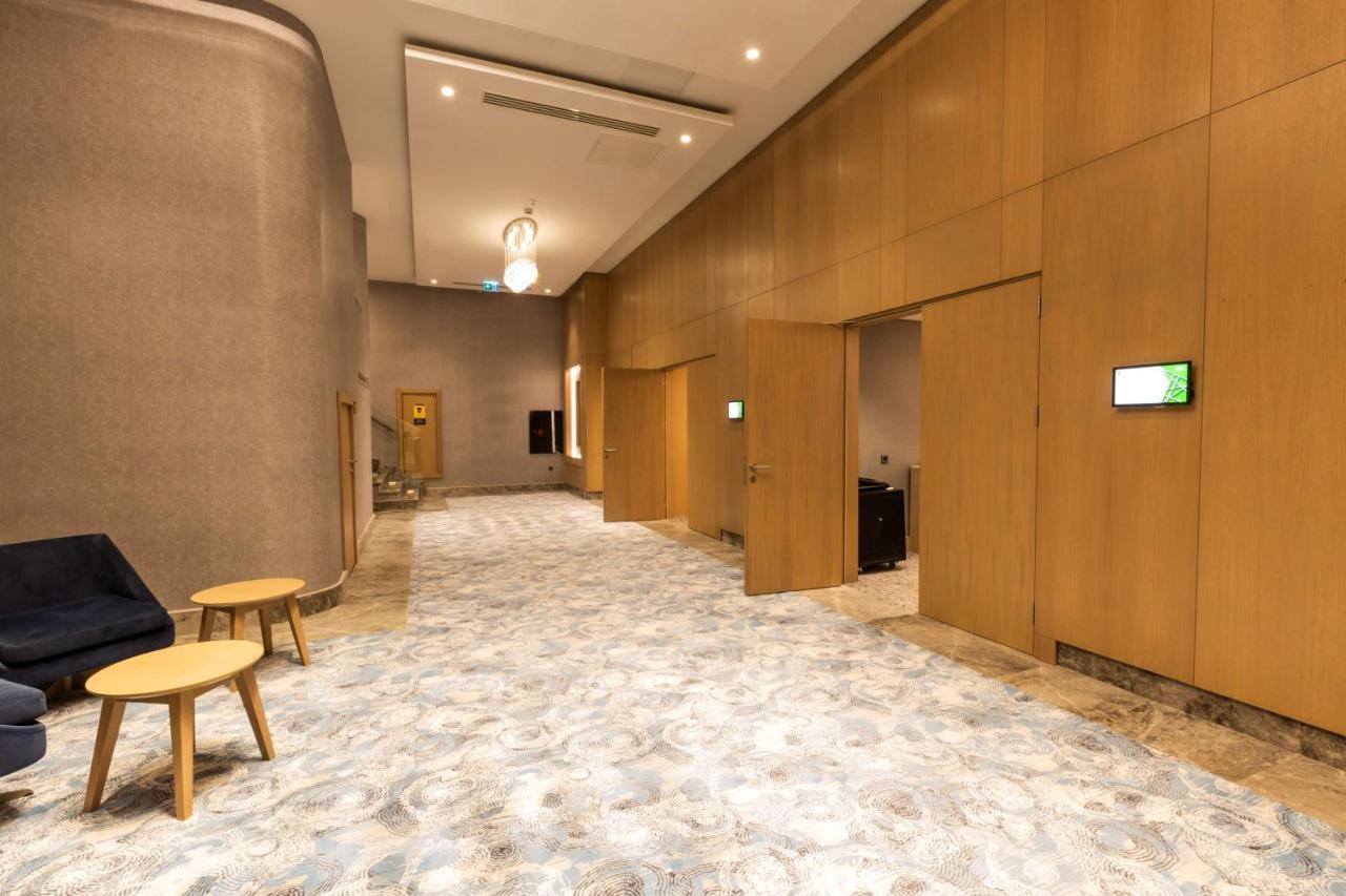 Radisson Hotel Istanbul Harbiye Екстер'єр фото