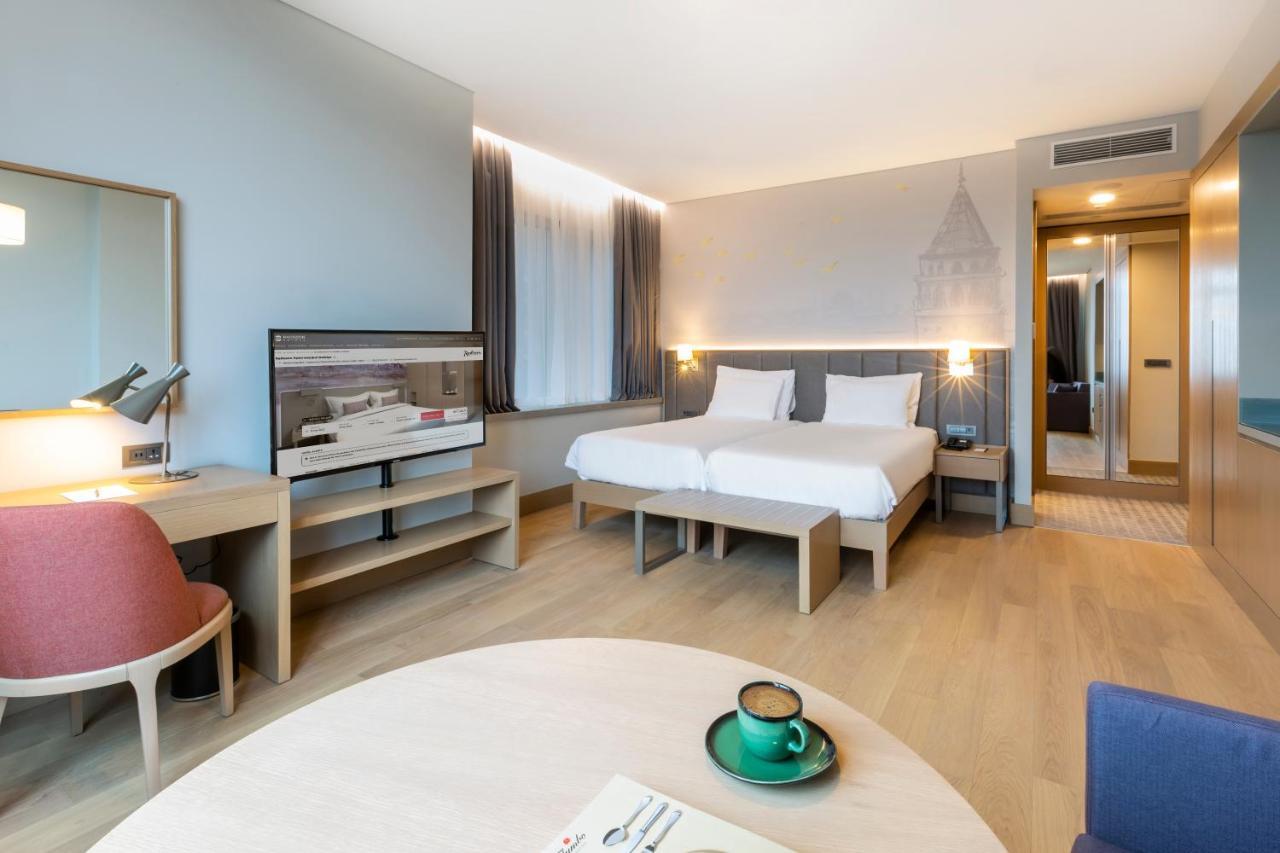 Radisson Hotel Istanbul Harbiye Екстер'єр фото
