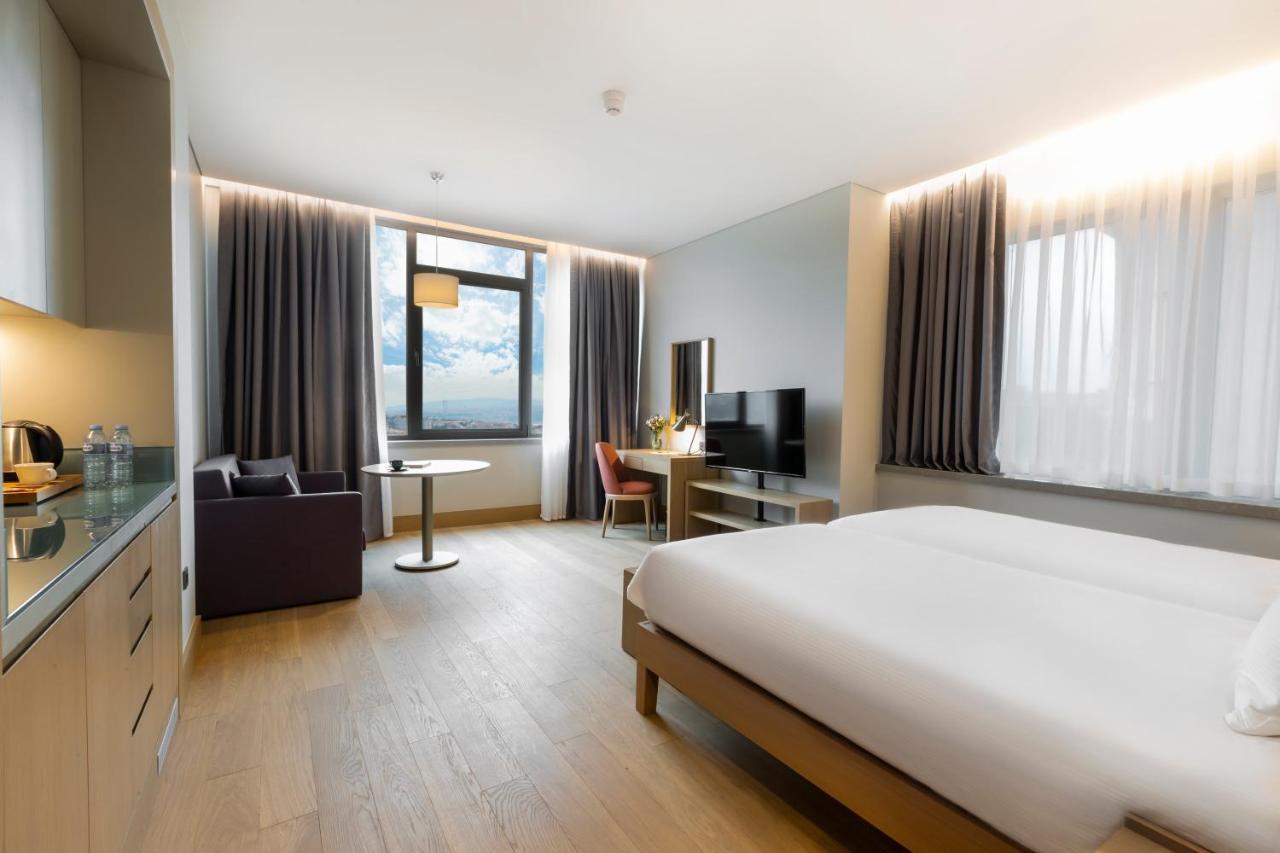 Radisson Hotel Istanbul Harbiye Екстер'єр фото