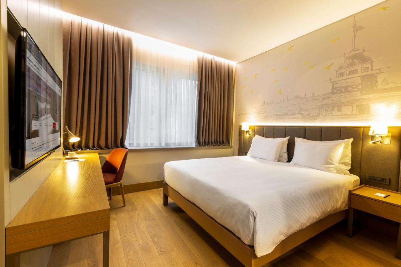 Radisson Hotel Istanbul Harbiye Екстер'єр фото