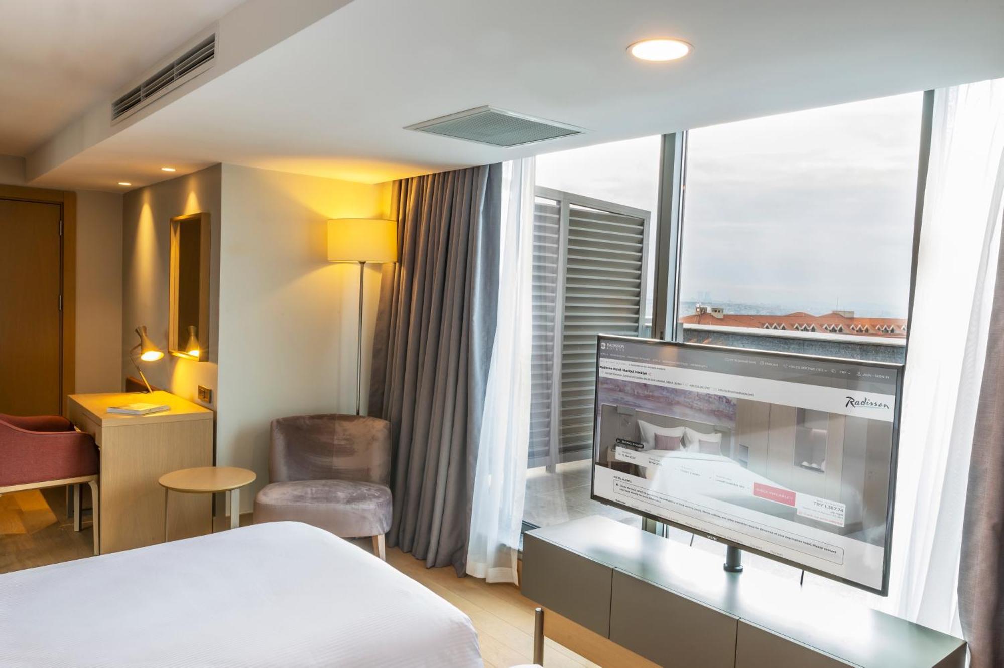 Radisson Hotel Istanbul Harbiye Номер фото